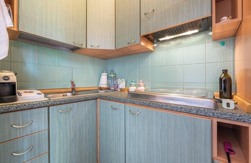 Pula Villa | Villa 'Tara House' with Private Terrace, Wi-Fi and Air Conditioning