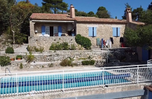 Tourtour Villa | Villa Tarentelle - beautiful mas for 6pax. with amazing view