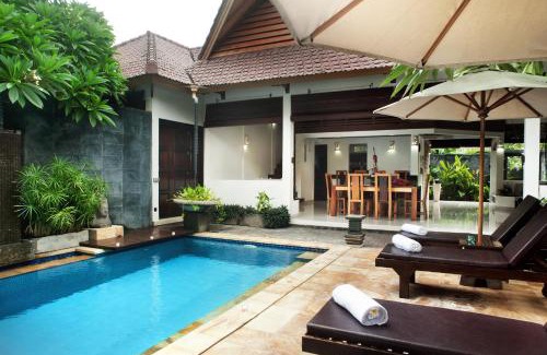 Lovina Villa | Villa Teman