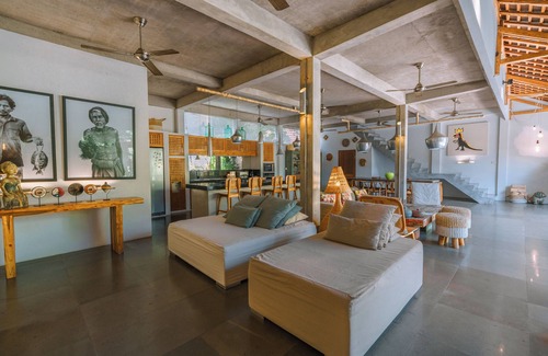 Sunset Road Villa | Villa Teman-Luxury 4BR Villa in Seminyak