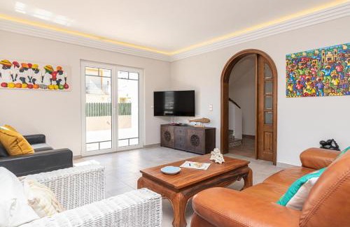 Gale Villa | Villa Terramar - Golden & Salty
