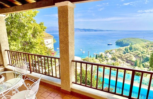 Vlachatika Villa | Villa Tesoro Kalami with private pool by DadoVillas