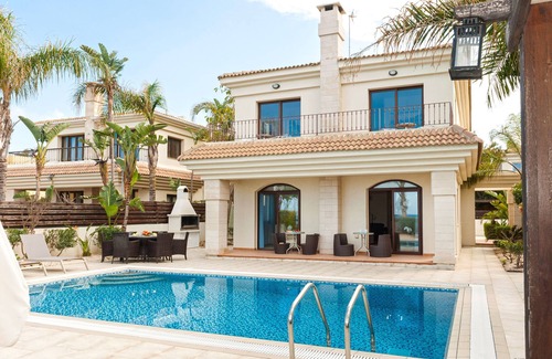 Kapparis Villa | VILLA TESSA - 4BED WALKING DISTANCE TO KAPPARIS BEACH