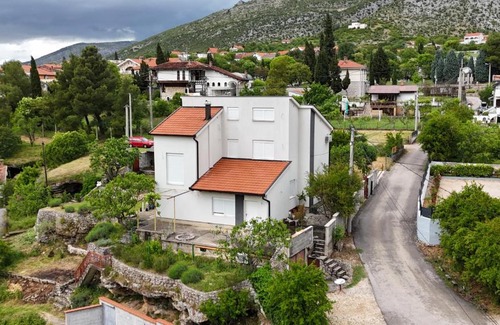 Blagaj House | Villa The Cave