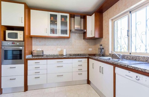 Castelo Villa | Villa Tilia