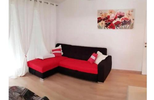 Dugis Apartment | Villa Tony