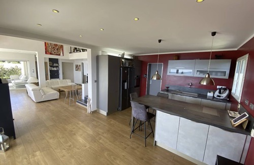 Plage de la Garonnette Villa | Villa Topaze 230m² heated saltwater pool panoramic sea view 8/10 people