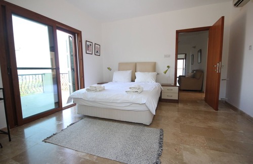 Kayalar Villa | Villa Toscana 4 bed villa stunning views close to the sea