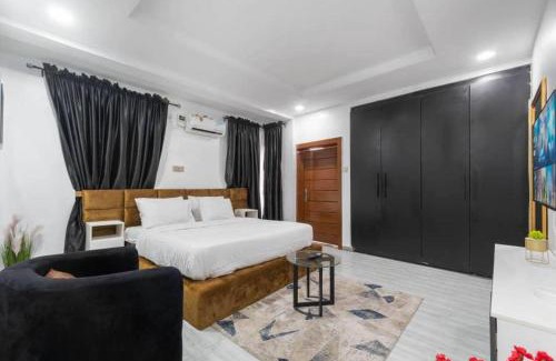 Port Harcourt Hotel | villa Toscana luxe GRA port Harcourt