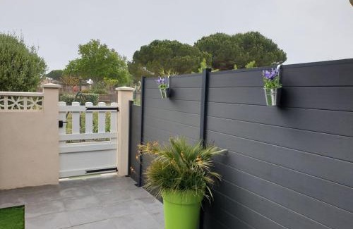 Portiragnes-Plage House | Villa tout confort dans résidence privée avec piscine à 500m de la plage - Climatisation, WIFI, parking