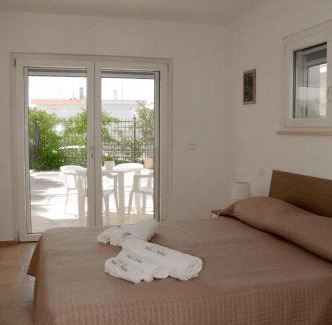 Castellana Grotte Apartment | Villa Tra i Pini - Green & Relax