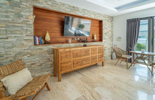 Bophut Villa | Villa Traventine Chaweng Noi