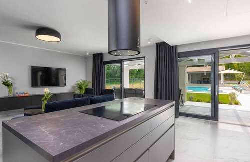 Grandici House | Villa Tre Olive with pool in Pavlići, Barban