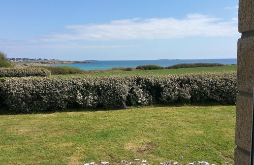 Trevignon House | VILLA "TRESCAO", 5-10 PERS, TOTAL SEA VIEW, FEET IN THE SAND IN 5 MINUTES!