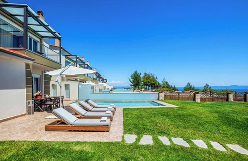 Pallini Villa | Villa Tria - Three Bedroom Villa, Sleeps 6