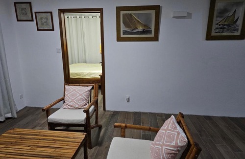 La Gaulette Apartment | Villa Trochetia