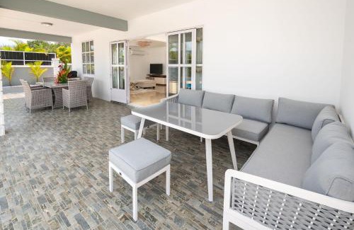 Mont Choisy Villa | Villa Tropicale, 5 bed, private pool, 5 min beach