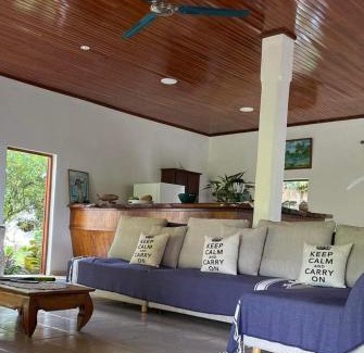 Uturoa House | Villa Ura