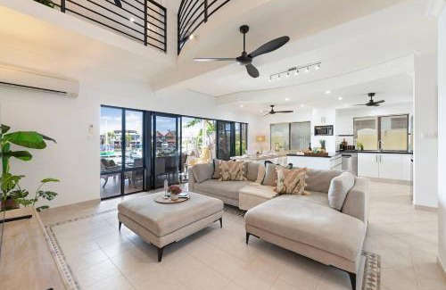 Stuart Park House | Villa Utopia On The Marina 3 Bed, 3 Bath