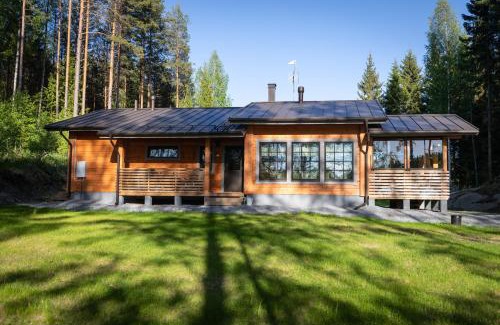 Rantasalmi Villa | Villa Vahtivuori