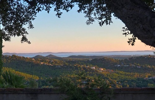 La Londe-les-Maures House | Villa Valcros Comfortable holiday residence