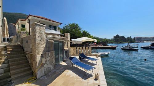 Kumbor Villa | Villa Valentino - Next to Portonovi and First Row to the Sea
