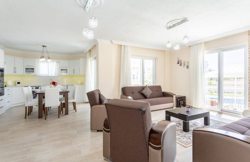 Dalyan Villa | Villa Veli - Four Bedroom Villa, Sleeps 8