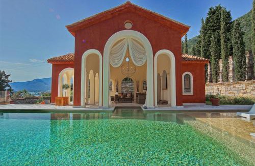 Perigiali Hotel | Villa Veneziano Suites & Villa