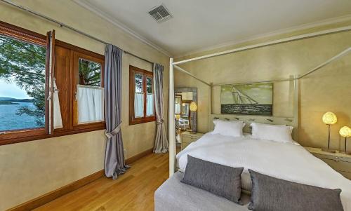Perigiali Hotel | Villa Veneziano Suites & Villa