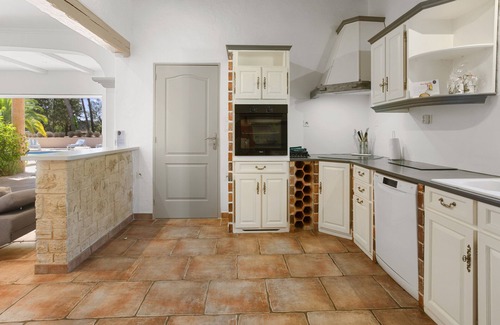 Puget-sur-Argens Villa | Villa "Venica" between Cannes and St Tropez with pool