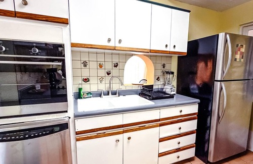 Ocean Park House | Villa Verde - Three Bedroom House, Sleeps 8
