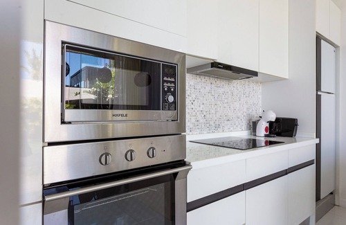 Maret Villa | Villa Vista Del Mare 2-BR with a private pool