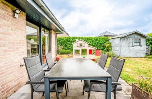 Zandvoorde Villa | Villa Villa Polderwind by Interhome