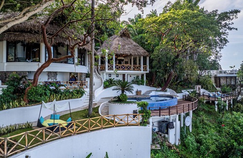 San Francisco Villa | Villa Violeta Luxurious Secluded Beachfront Hideaway. Weekly & Monthly discounts