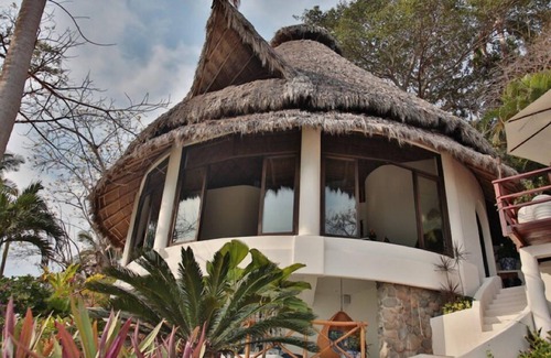 San Francisco Villa | Villa Violeta Luxurious Secluded Beachfront Hideaway. Weekly & Monthly discounts