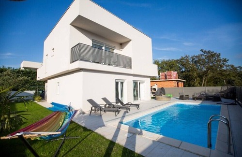 Karigador Villa | Villa Virtus in Karigador with private pool for rent