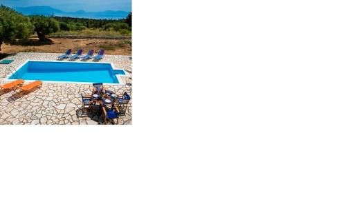 Manganos Villa | Villa Vista Green