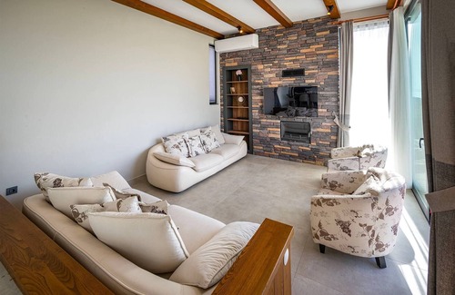 Uzunyurt Villa | Villa Vista Mare, Faralya Near Oludeniz, Fethiye