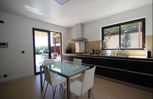 Sao Martinho House | Villa Vitória by LovelyStay