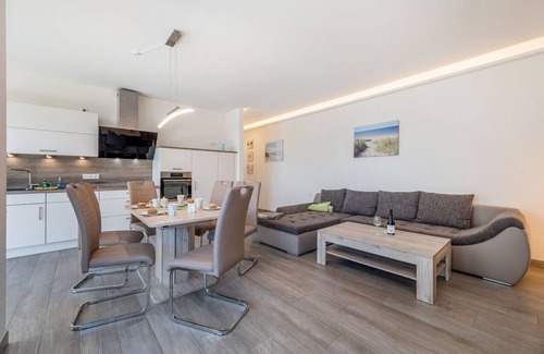 Binz Apartment | Villa Vogue apartment no. 11, 100 sqm, 2 bedrooms, balcony, max. 5 persons