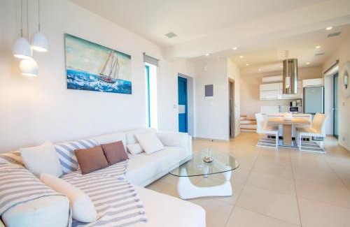 Skinaria Villa | Villa Vrahos - Deja Vu Villas