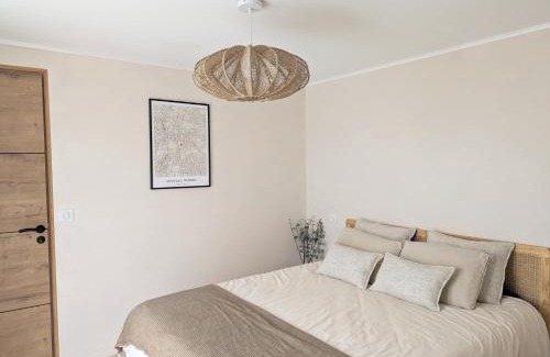 Planguenoual Villa | Villa vue Mer -5 mn des plages - grand jardin-cuisine d'été- 4 chambres