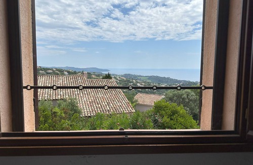 La Croix-Valmer Villa | Villa vue mer et Collines