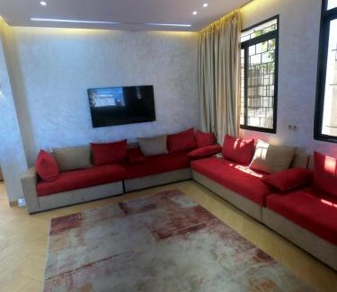 Hjar Ennhal Villa | villa vue sur mer avec piscine