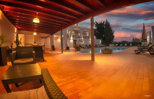 Carvoeiro House | Villa Welwitshia