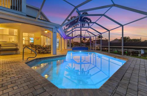 Pelican House | Villa Whispering Palms - Cape Coral - Roelens Vacations
