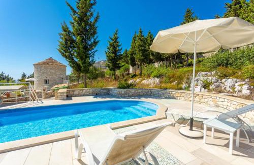 Ieromonachos Villa | Villa Windmill