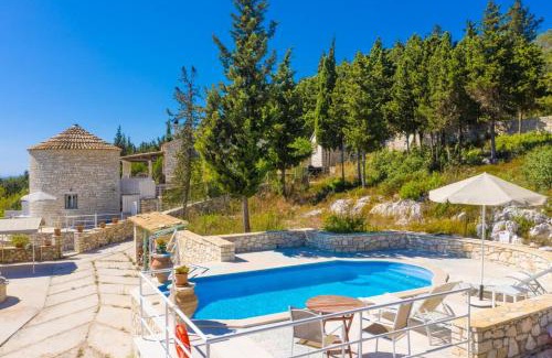 Ieromonachos Villa | Villa Windmill