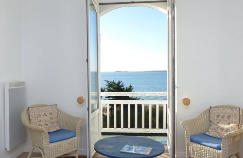 Saint-Pierre-Quiberon Ski Chalet | Villa with incredible ocean views