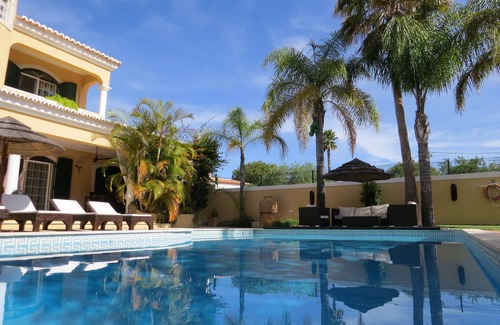 Vilamoura House | VILLA WITH A VERY BIG, BEAUTIFUL GARDEN AND TENNIS